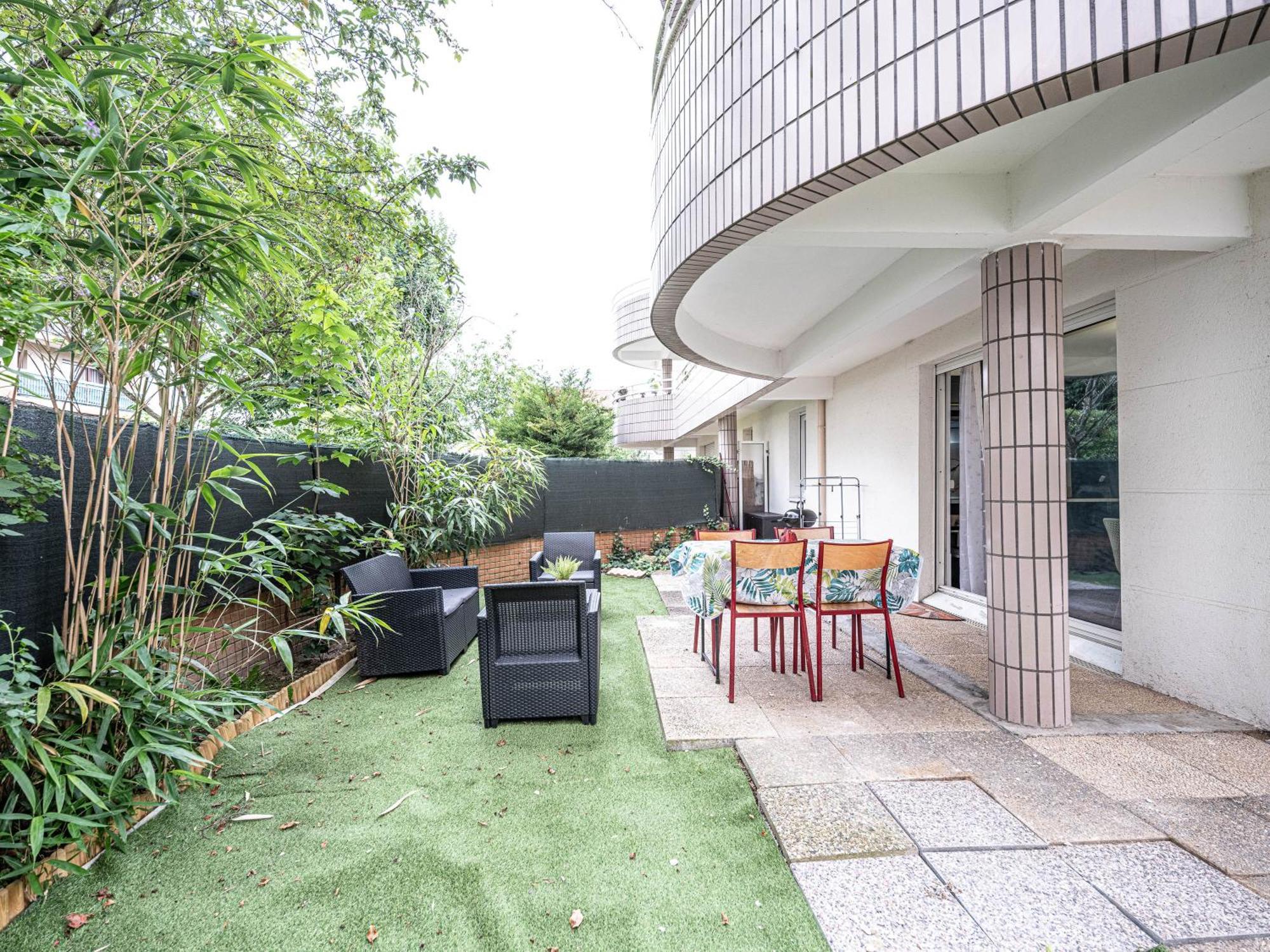Appartement Cocooning En Centre-Ville - Residence Le Colisee Ermont Dış mekan fotoğraf